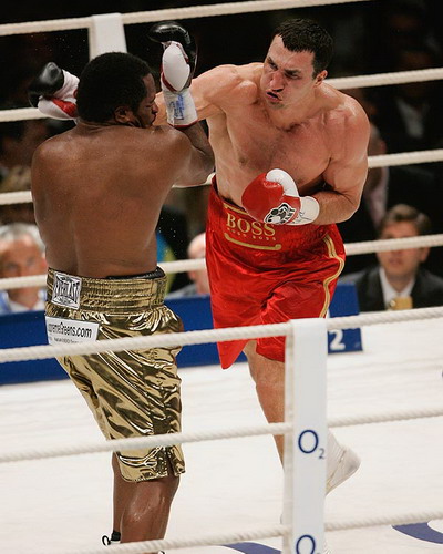 http://www.boxnews.com.ua/photos/1185/Wladimir-Klitschko-Brewster94.jpg