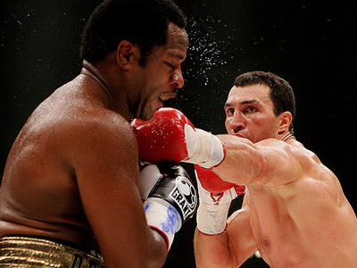 http://www.boxnews.com.ua/photos/1185/Wladimir-Klitschko-Brewster96.jpg