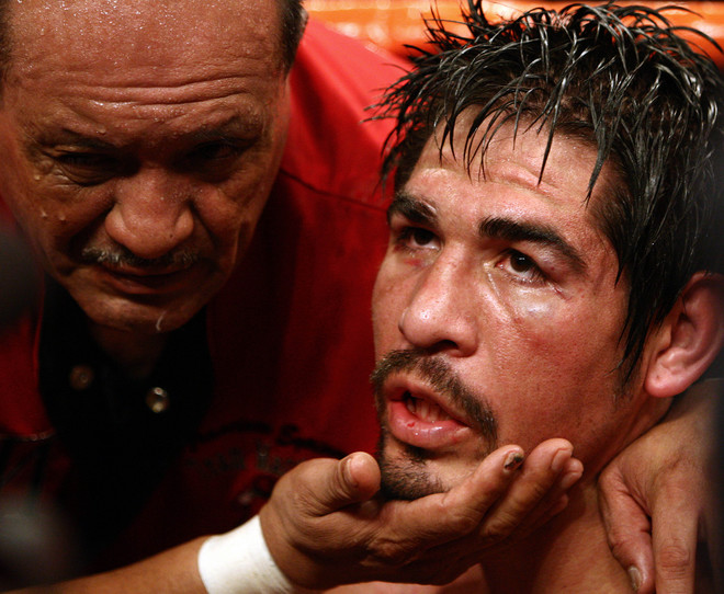 Antonio-Margarito-Shane-Mosley9.jpg