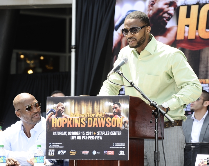 http://www.boxnews.com.ua/photos/2791/Bernard-Hopkins-Chad-Dawson2.jpg