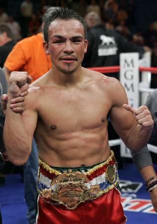 Joel-Casamayor-Juan-Manuel-Marquez22.jpg