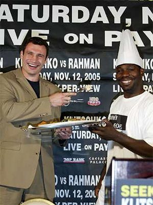 Vitaly-Klitschko-Hasim-Rahman3.jpg